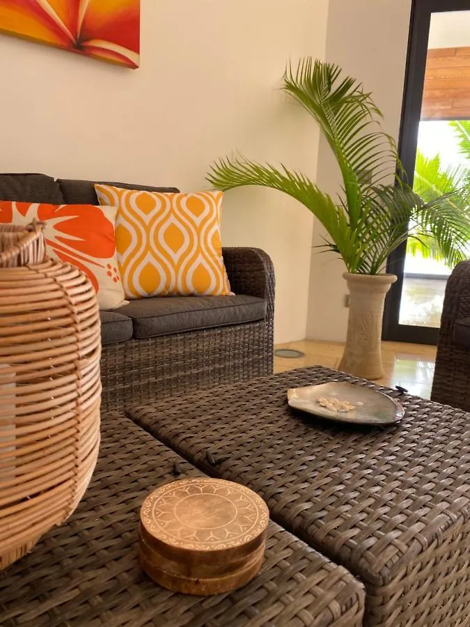 Ocean Breeze Villa Tevaitoa